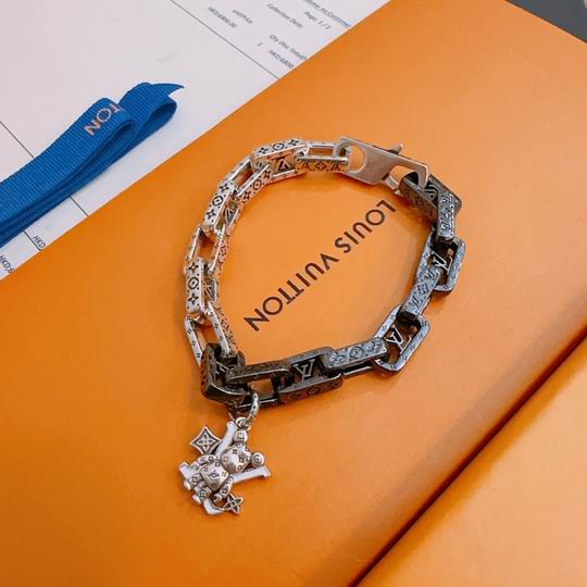 LV Bracelet 11lyh316
